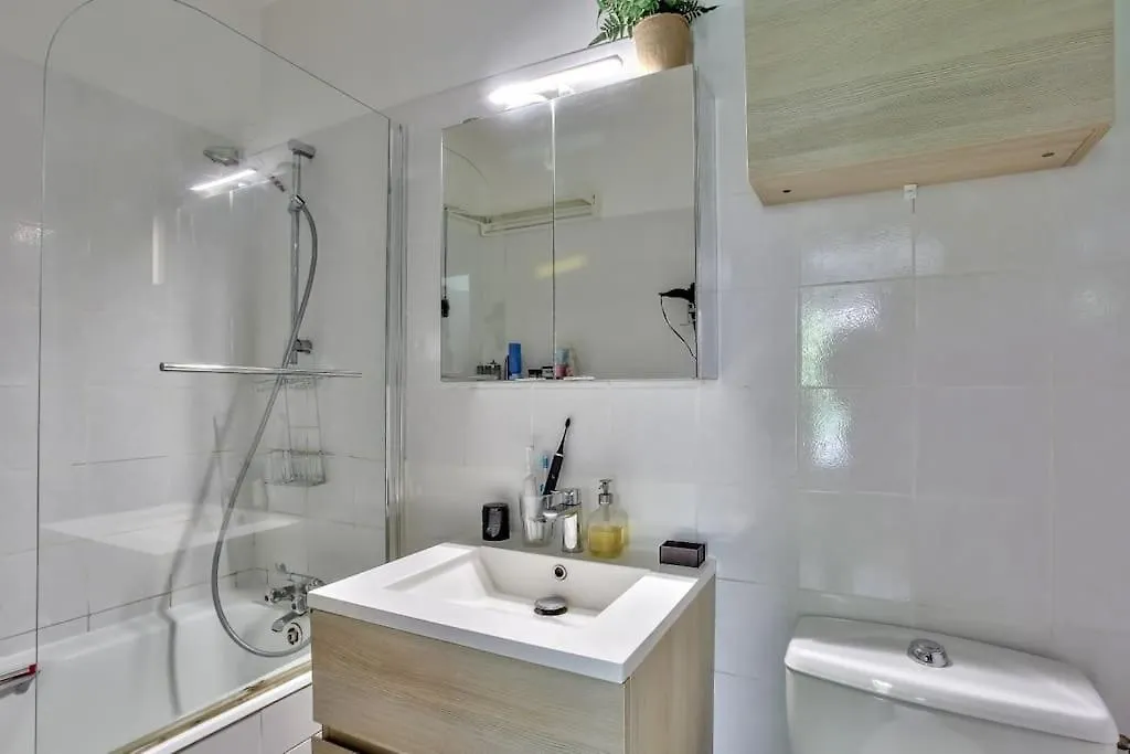 Confortable Pour Deux Apartment *